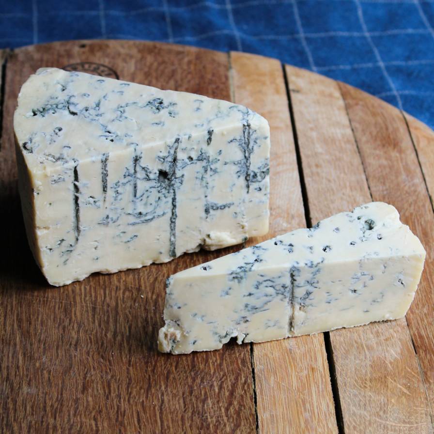 What is Gorgonzola Piccante?